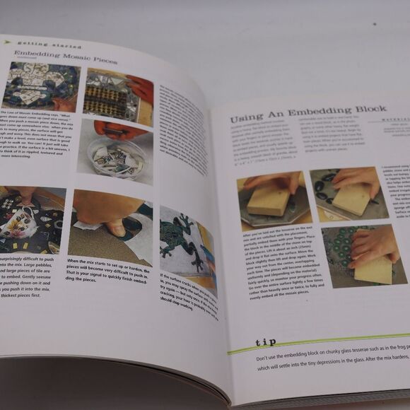 Easy Mosaics For your Home & Garden by Sarah Donnelly Arts & Crafts Book How To - Picture 4 of 5